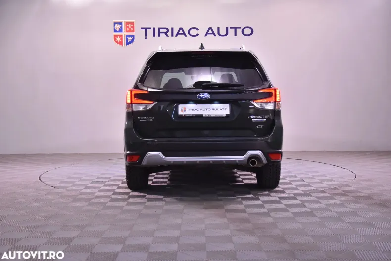 Subaru Forester din 2023 cu 45.556 km - oferta SUB132948 - foto 4