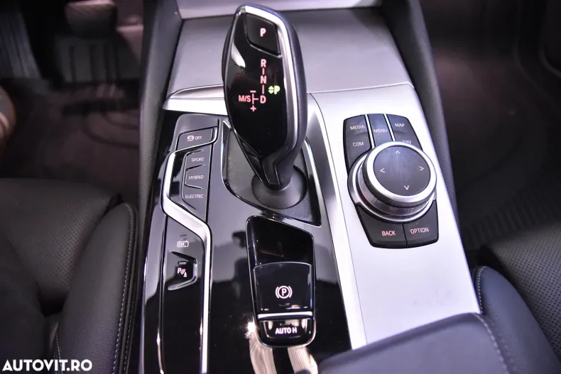 BMW Seria 5 din 2022 cu 83.904 km - oferta BMW132960 - foto 17