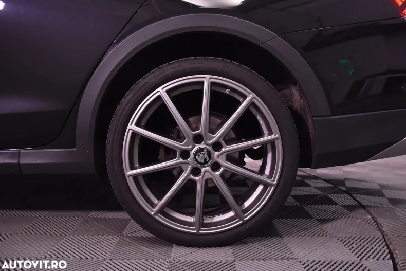 Skoda Octavia din 2023 cu 96.831 km - oferta SKO132973 - foto 13