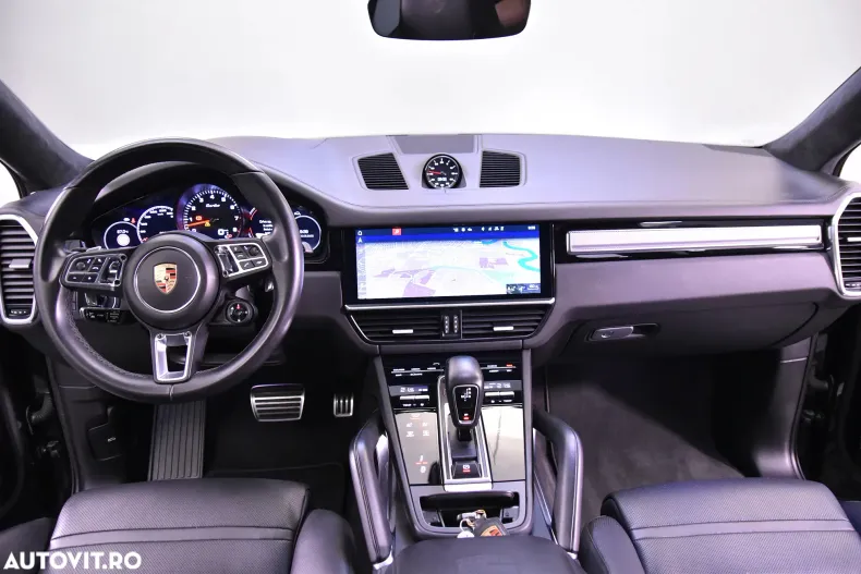 Porsche Cayenne Coupe din 2019 cu 93.077 km - oferta POR132980 - foto 9