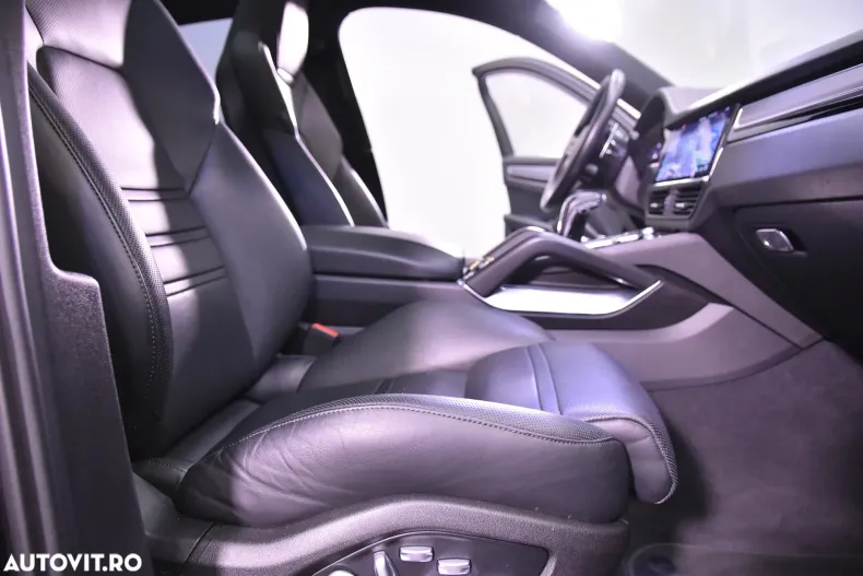 Porsche Cayenne Coupe din 2019 cu 93.077 km - oferta POR132980 - foto 11