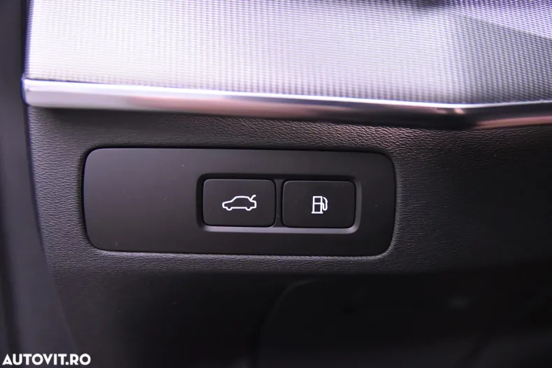 Volvo XC90 din 2024 cu 32.713 km - oferta VOL133002 - foto 15