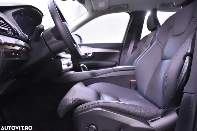 Volvo XC90 din 2024 cu 32.713 km - oferta VOL133002 - foto 23