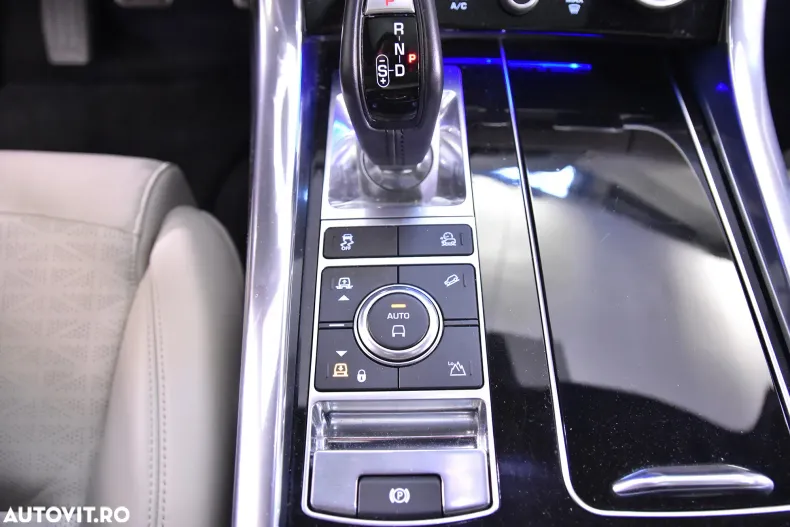 Land Rover Range Rover Sport din 2020 cu 40.475 km - oferta LAN133003 - foto 14