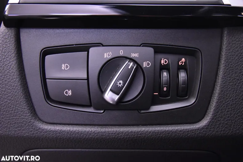 BMW Seria 3 din 2019 cu 79.963 km - oferta BMW133032 - foto 15