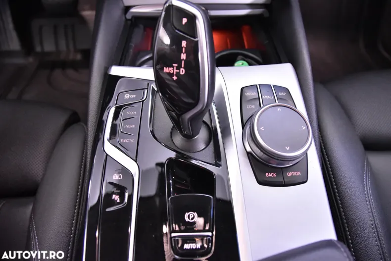 BMW Seria 5 din 2021 cu 121.582 km - oferta BMW133050 - foto 17