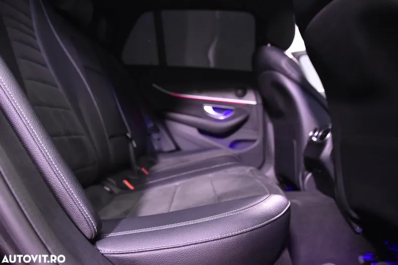 Mercedes-Benz E din 2022 cu 158.272 km - oferta MER133051 - foto 12