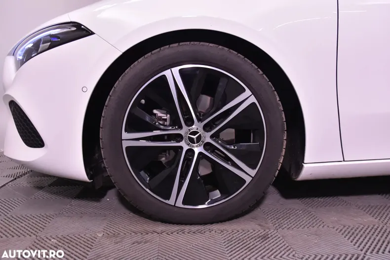 Mercedes-Benz A din 2023 cu 14.368 km - oferta MER133070 - foto 13