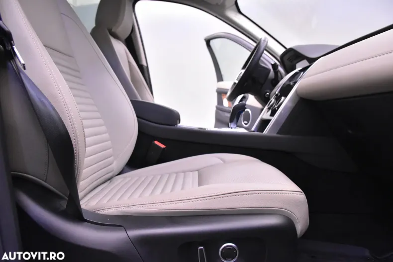 Land Rover Discovery Sport din 2022 cu 24.000 km - oferta LAN133085 - foto 10