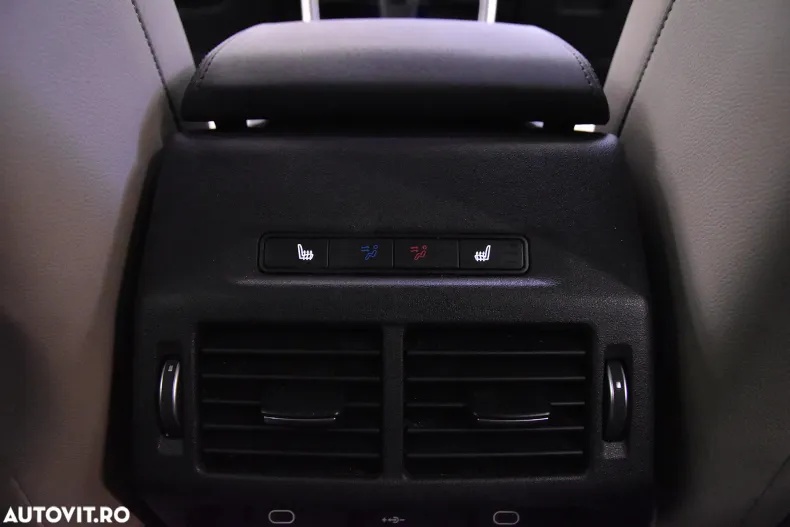 Land Rover Discovery Sport din 2022 cu 24.000 km - oferta LAN133085 - foto 21