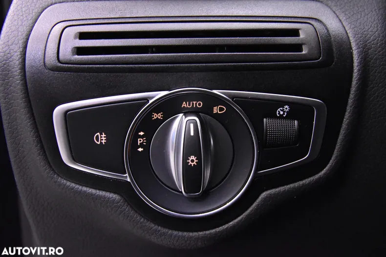 Mercedes-Benz GLC Coupe din 2022 cu 36.700 km - oferta MER133087 - foto 15