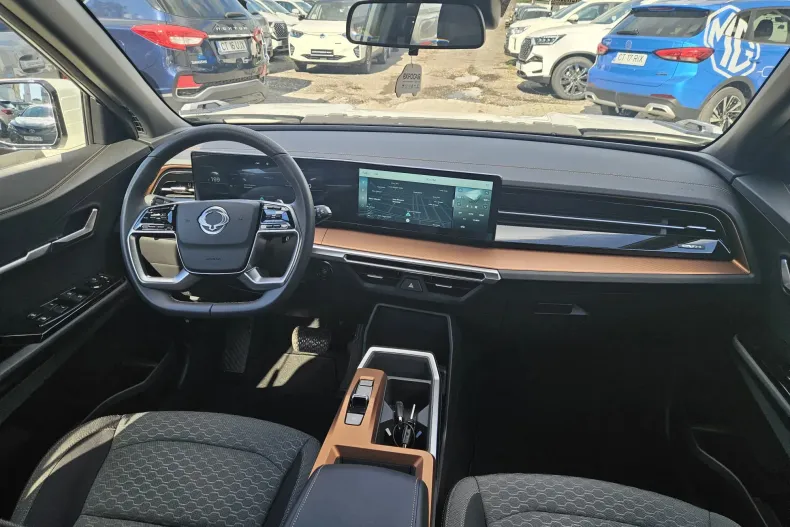 Ssangyong Torres din 2024 cu 269 km - oferta SSA133101 - foto 9