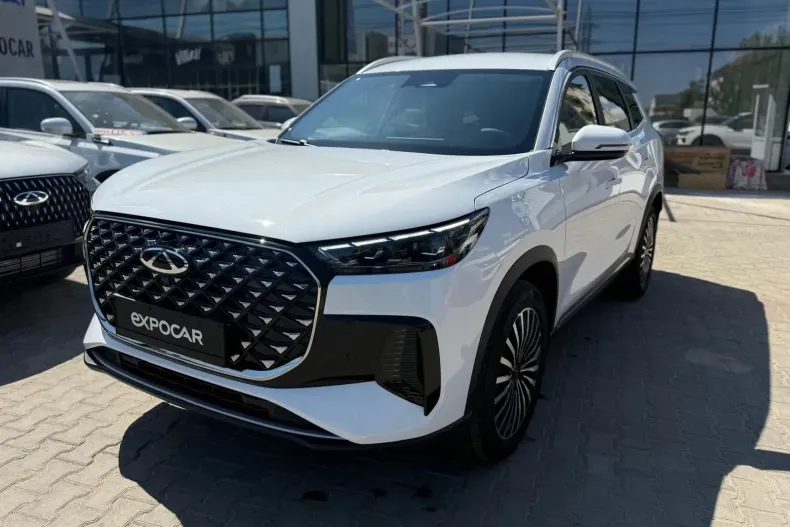 Chery Tiggo 8 din 2025 cu 7 km - oferta CHE133109 - foto 1