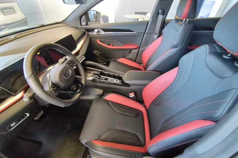 Geely Coolray din 2024 cu 11 km - oferta GEE133113 - foto 13