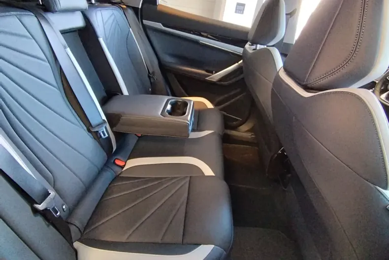 Geely Starray din 2024 cu 5 km - oferta GEE133119 - foto 11