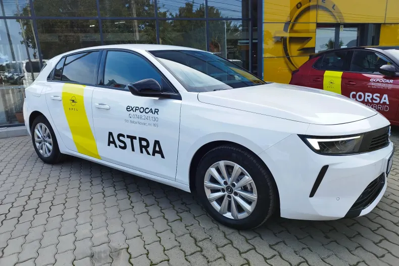 Opel Astra din 2024 cu 105 km - oferta OPE133128 - foto 6