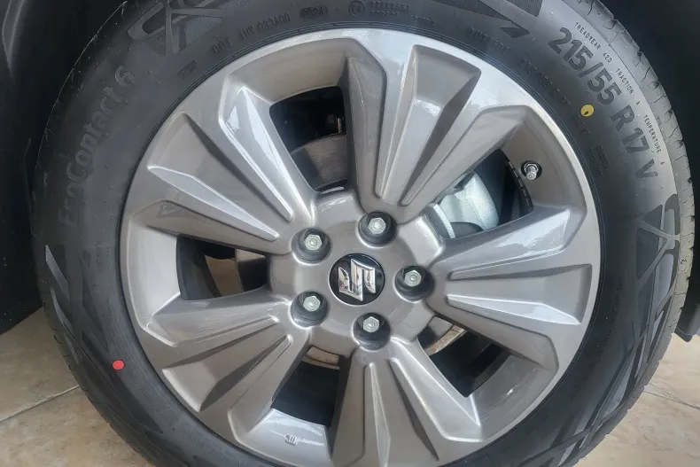 Suzuki Vitara din 2024 cu 1 km - oferta SUZ133130 - foto 3