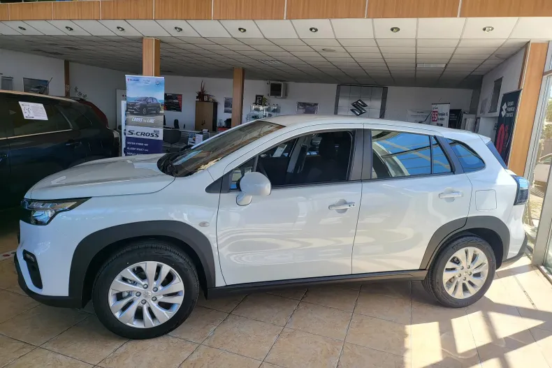 Suzuki SX4 din 2024 cu 1 km - oferta SUZ133135 - foto 2
