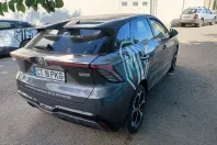 MG MG4 din 2023 cu 500 km - oferta MG0133136 - foto 4