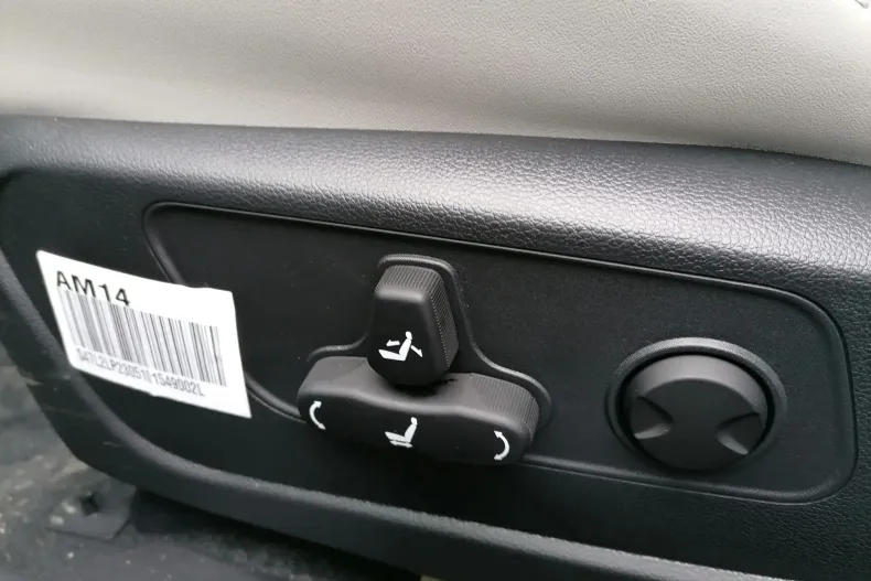 Ssangyong Torres din 2023 cu 1 km - oferta SSA133138 - foto 8