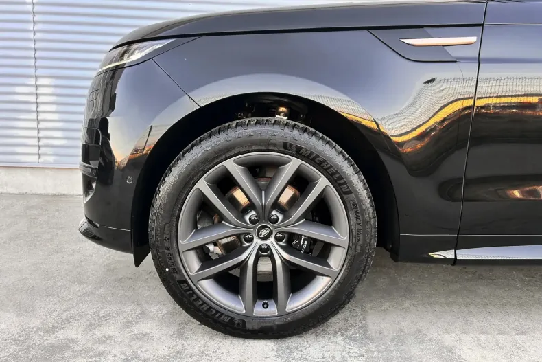 Land Rover Range Rover Sport din 2025 cu 1 km - oferta LAN133158 - foto 3