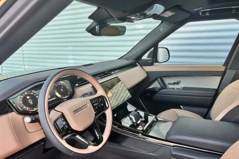 Land Rover Range Rover Sport din 2025 cu 1 km - oferta LAN133158 - foto 6