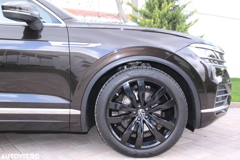 Volkswagen Touareg din 2021 cu 69.500 km - oferta VOL133175 - foto 17