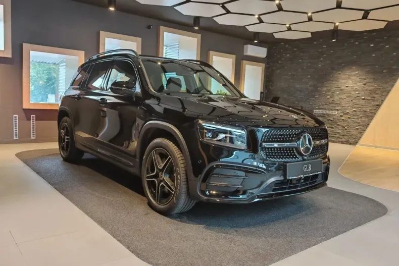 Mercedes-Benz GLB din 2025 cu 1 km - oferta MER133185 - foto 1