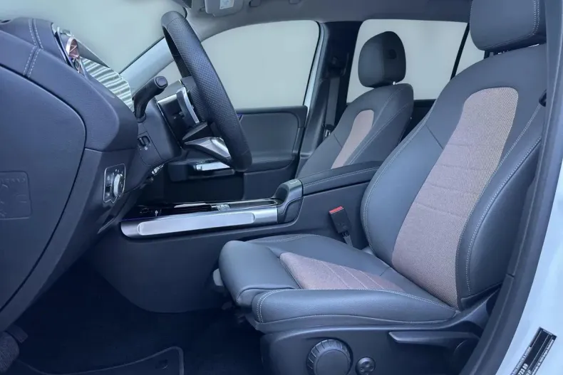 Mercedes-Benz EQB din 2024 cu 3.854 km - oferta MER133189 - foto 24