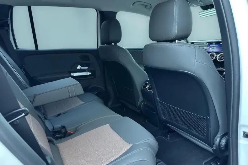 Mercedes-Benz EQB din 2024 cu 3.854 km - oferta MER133189 - foto 25