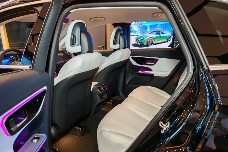 Mercedes-Benz GLC din 2025 cu 1 km - oferta MER133192 - foto 16