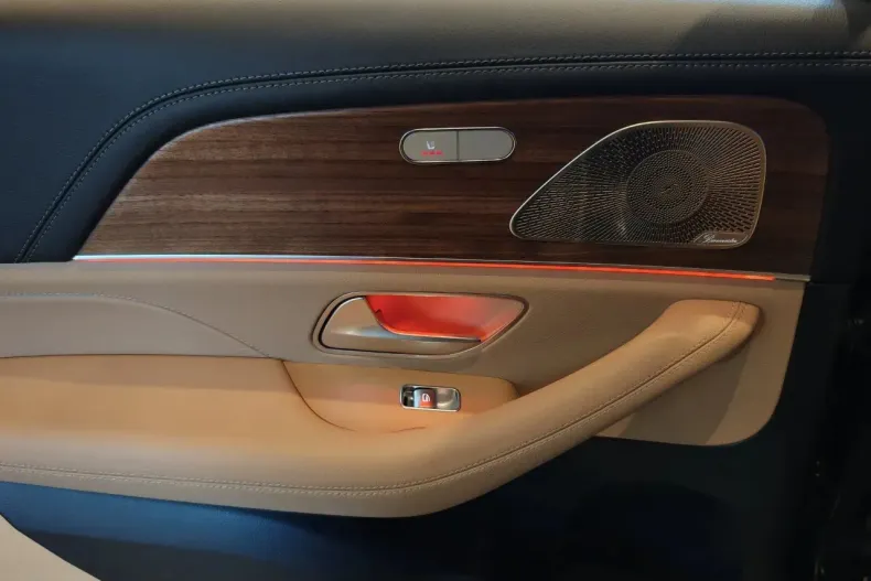 Mercedes-Benz GLE din 2025 cu 1 km - oferta MER133193 - foto 17