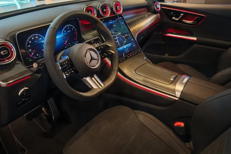 Mercedes-Benz GLC din 2025 cu 1 km - oferta MER133195 - foto 4