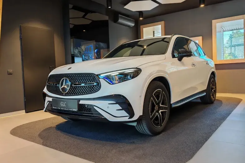 Mercedes-Benz GLC din 2025 cu 1 km - oferta MER133195 - foto 7