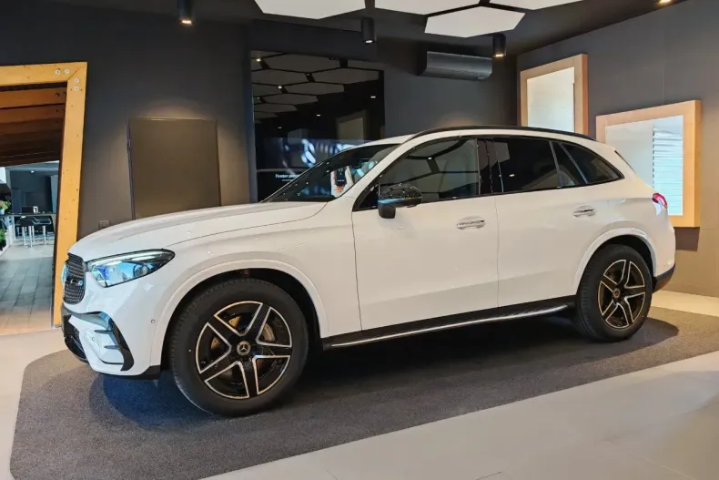 Mercedes-Benz GLC din 2025 cu 1 km - oferta MER133195 - foto 9
