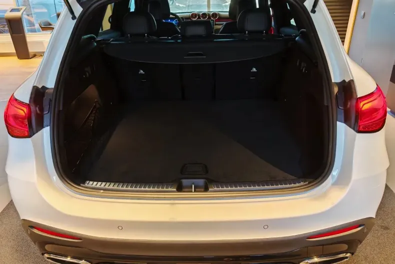 Mercedes-Benz GLC din 2025 cu 1 km - oferta MER133195 - foto 17