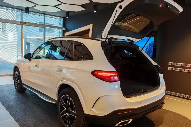 Mercedes-Benz GLC din 2025 cu 1 km - oferta MER133195 - foto 19