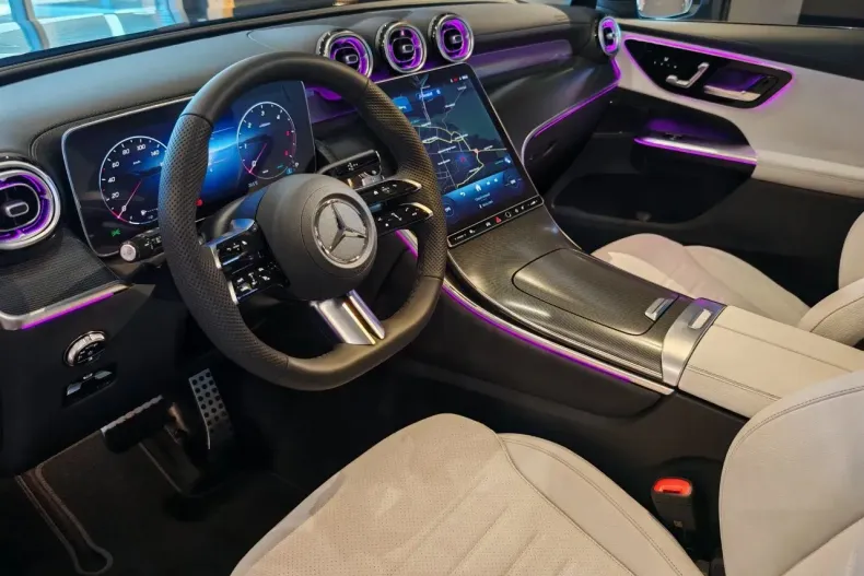 Mercedes-Benz GLC din 2025 cu 1 km - oferta MER133196 - foto 2