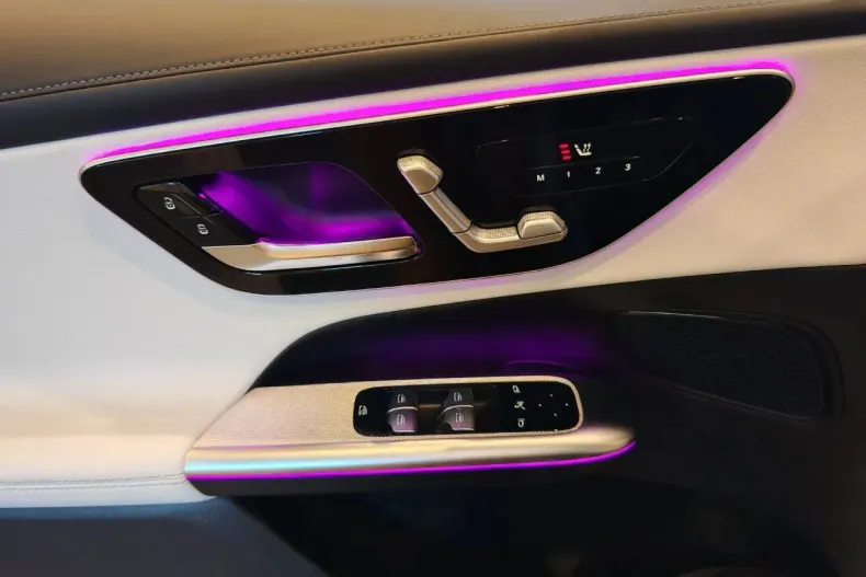 Mercedes-Benz GLC din 2025 cu 1 km - oferta MER133196 - foto 19