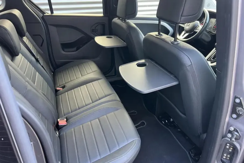 Mercedes-Benz T din 2024 cu 14.793 km - oferta MER133197 - foto 10