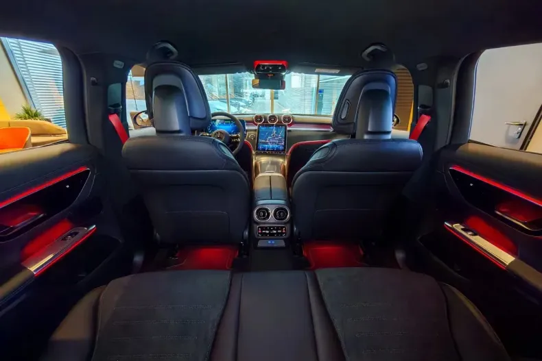 Mercedes-Benz GLC Coupe din 2025 cu 3.500 km - oferta MER133199 - foto 4