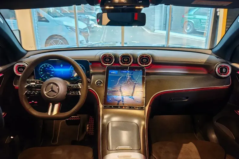 Mercedes-Benz GLC Coupe din 2025 cu 3.500 km - oferta MER133199 - foto 6