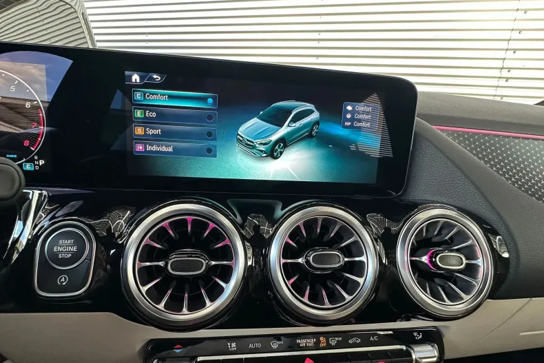 Mercedes-Benz GLA din 2024 cu 6.507 km - oferta MER133201 - foto 10