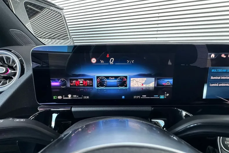 Mercedes-Benz GLA din 2024 cu 6.507 km - oferta MER133201 - foto 11