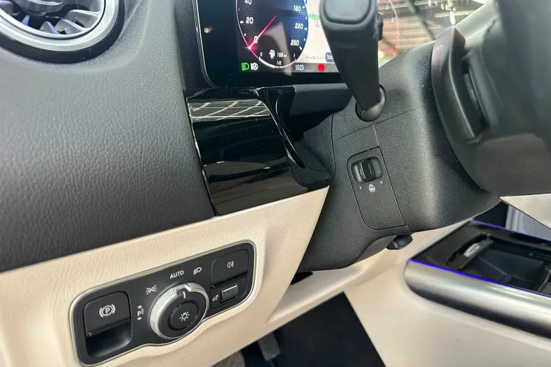 Mercedes-Benz GLA din 2024 cu 6.507 km - oferta MER133201 - foto 22