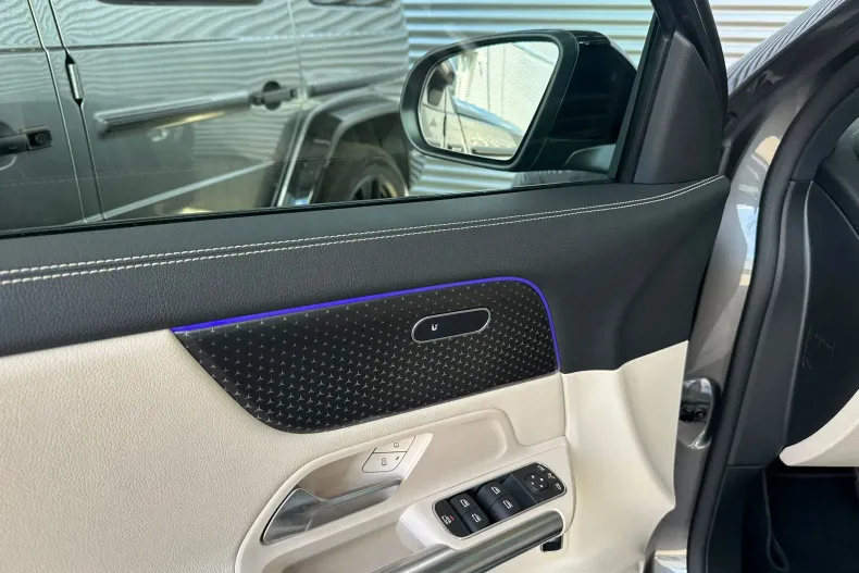 Mercedes-Benz GLA din 2024 cu 6.507 km - oferta MER133201 - foto 23