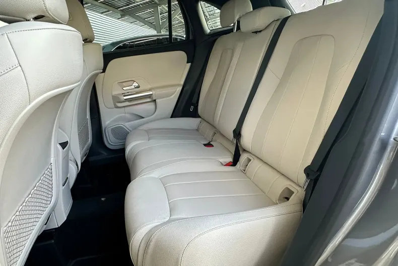 Mercedes-Benz GLA din 2024 cu 6.507 km - oferta MER133201 - foto 26