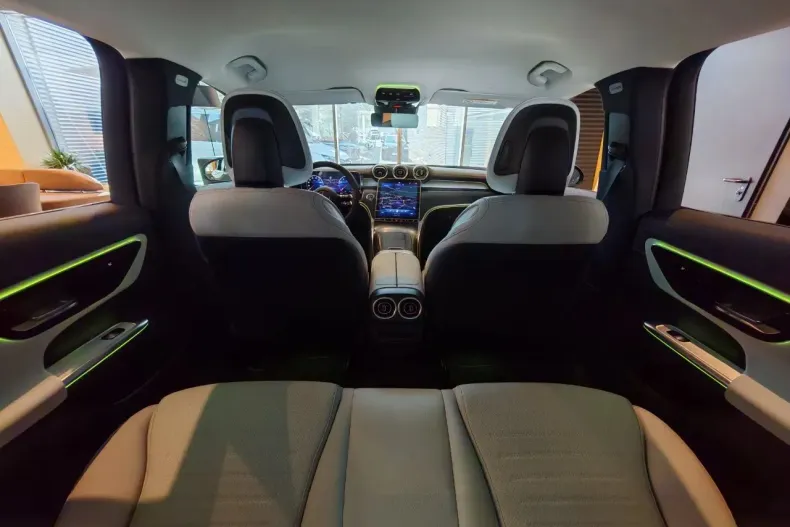 Mercedes-Benz GLC din 2025 cu 1 km - oferta MER133206 - foto 12