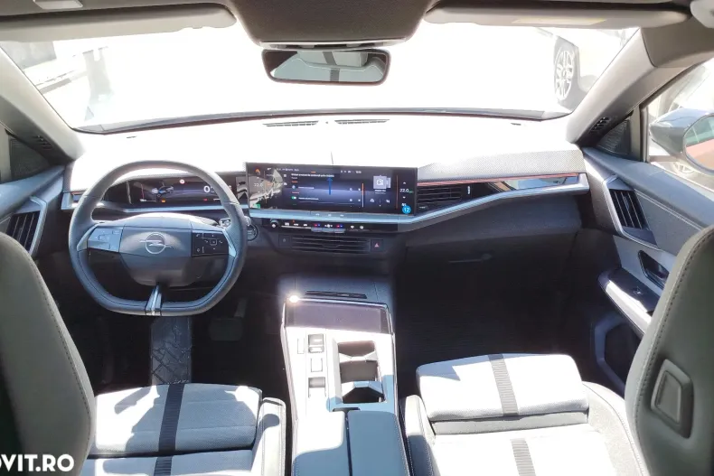 Opel Grandland din 2024 cu 1.250 km - oferta OPE133247 - foto 12