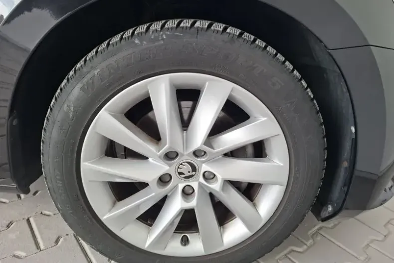 Skoda Superb din 2019 cu 75.881 km - oferta SKO133251 - foto 4